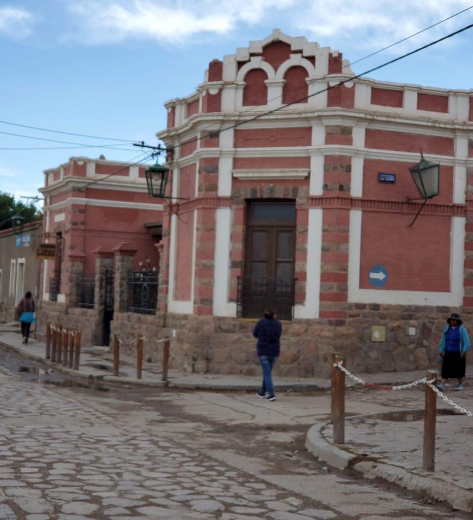 Humahuaca scenes